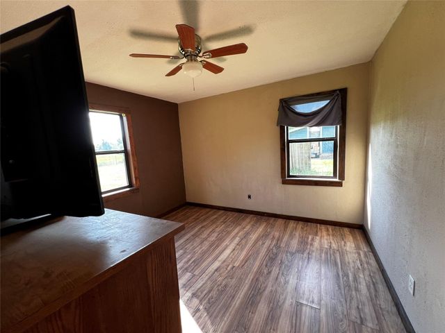 157 Clute Road, Leona, TX 75850