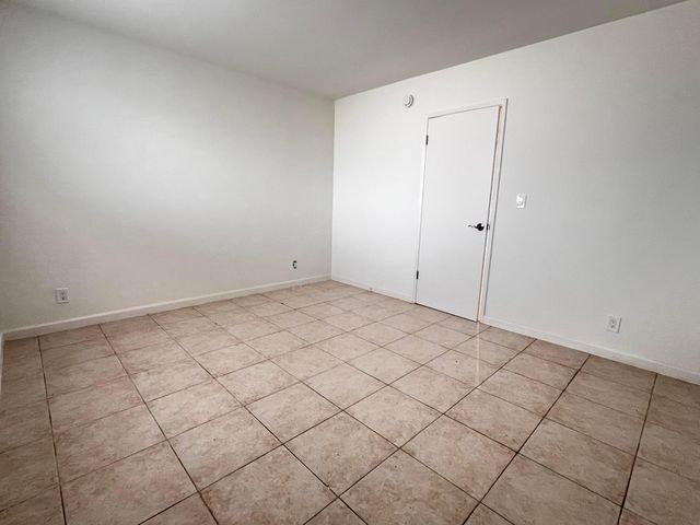 4529 NE 21st Avenue 3, Fort Lauderdale, FL 33308