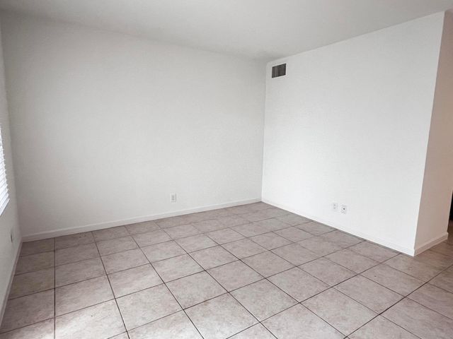 4529 NE 21st Avenue 3, Fort Lauderdale, FL 33308