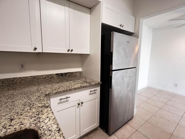 4529 NE 21st Avenue 3, Fort Lauderdale, FL 33308