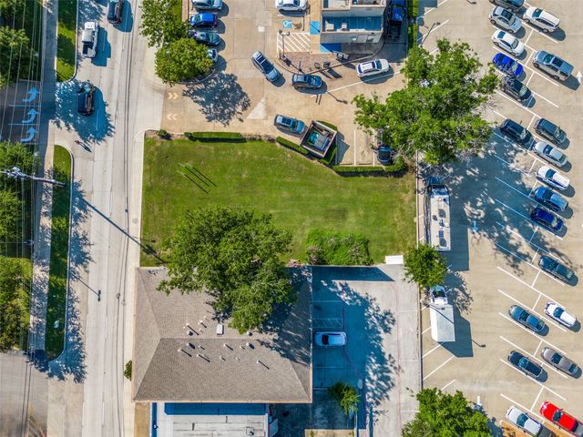 911 N Haskell Avenue, Dallas, TX 75204