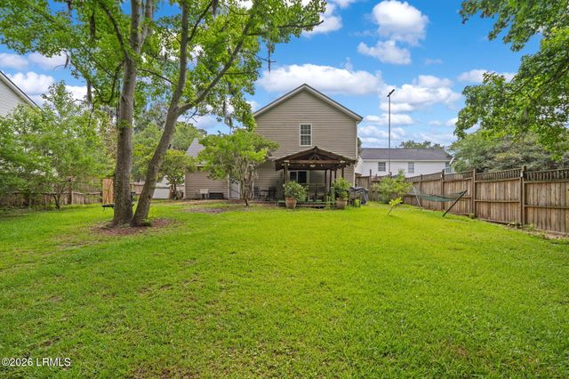 10 Baywood Court, Bluffton, SC 29910