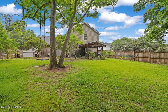 10 Baywood Court, Bluffton, SC 29910