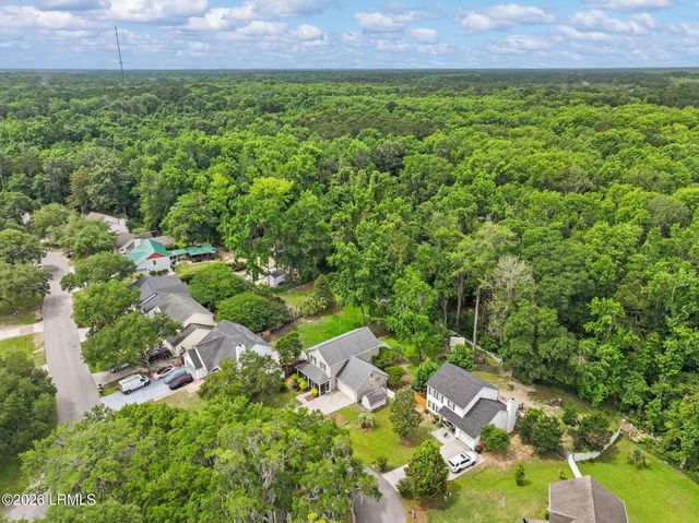 10 Baywood Court, Bluffton, SC 29910