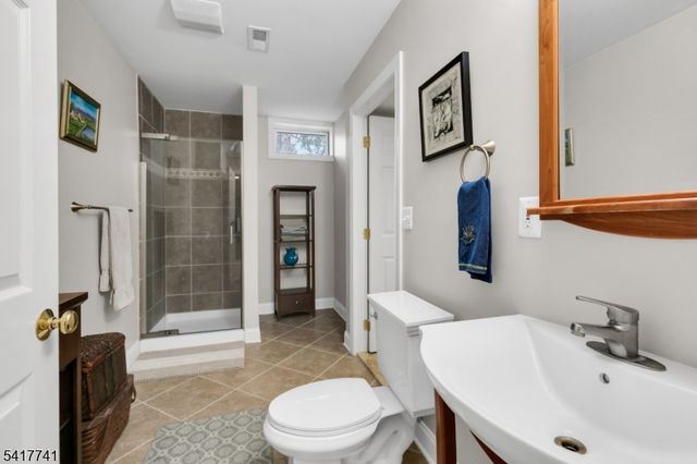 25 Carriage Way, Bernards Twp., NJ 07920