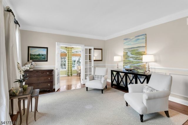 25 Carriage Way, Bernards Twp., NJ 07920