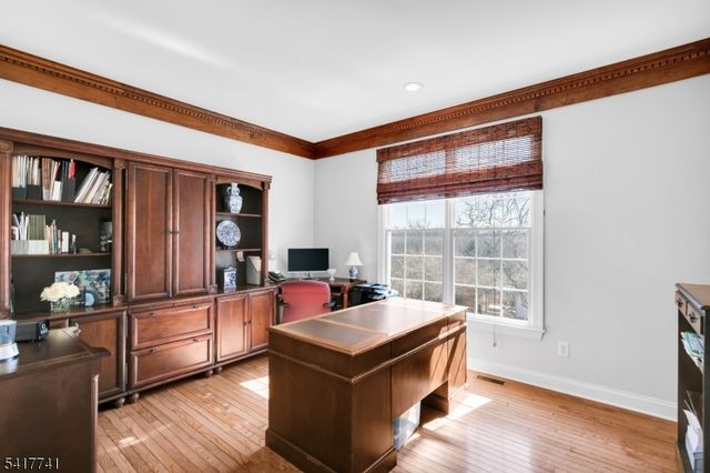 25 Carriage Way, Bernards Twp., NJ 07920