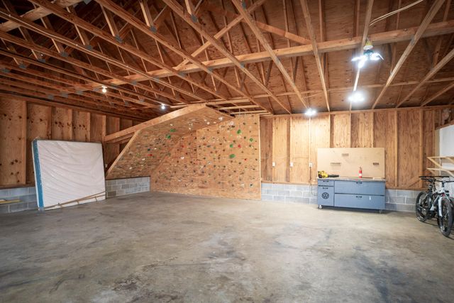 94 Daisy Lane, Flintstone, GA 30725