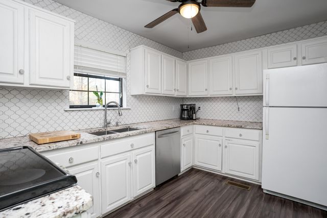 94 Daisy Lane, Flintstone, GA 30725