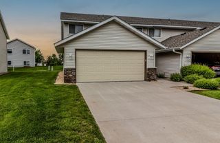 6963 91st Street NE, Monticello, MN 55362