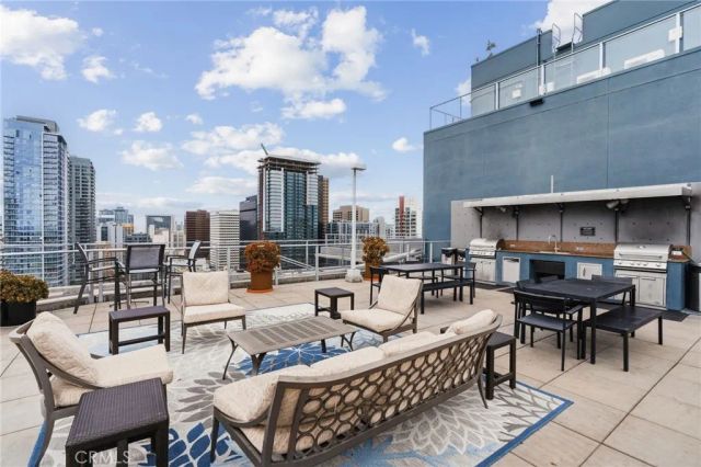 1080 Park Blvd 1416, San Diego, CA 92101