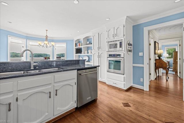 4007 Arrowhead Point CT, Virginia Beach, VA 23455