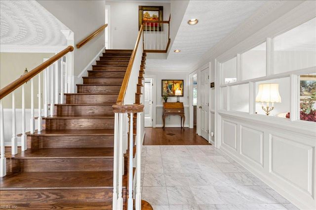 4007 Arrowhead Point CT, Virginia Beach, VA 23455