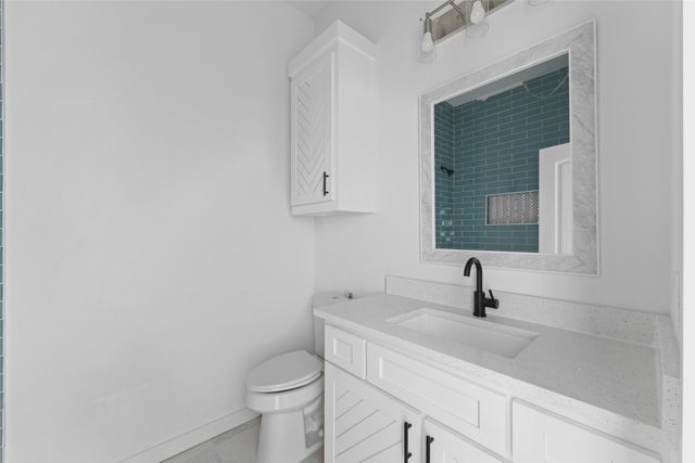 216 E Beachwood Loop, Trinidad, TX 75163