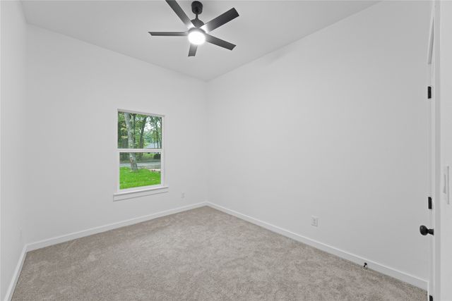 216 E Beachwood Loop, Trinidad, TX 75163