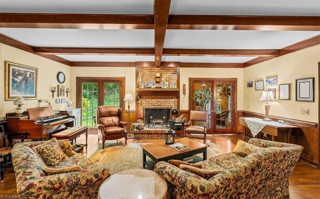 5511 Wallace Drive, Greensboro, NC 27407