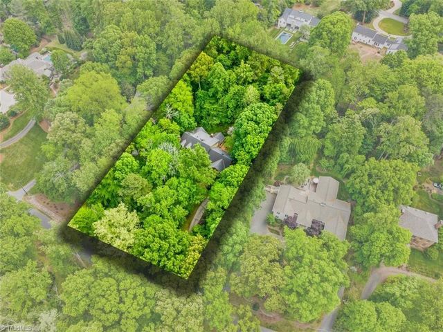 5511 Wallace Drive, Greensboro, NC 27407