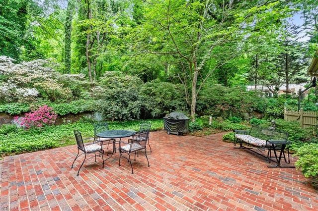 5511 Wallace Drive, Greensboro, NC 27407