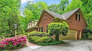 5511 Wallace Drive, Greensboro, NC 27407