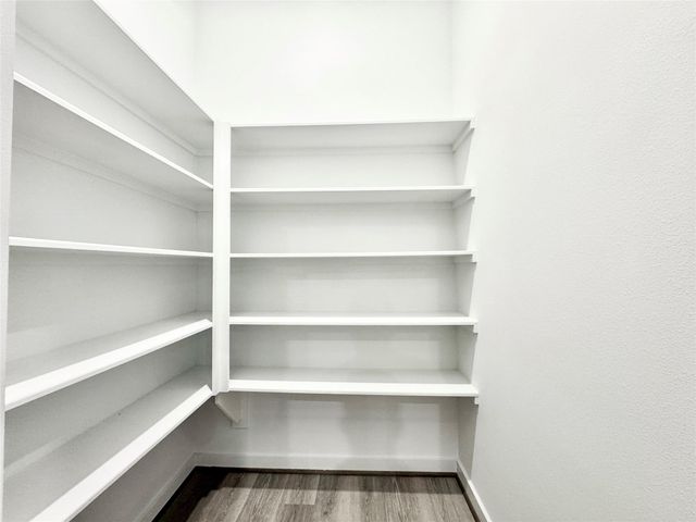 5815 Fairdale Lane B, Houston, TX 77057