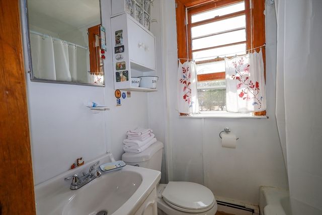 10 Severyn St, Wilbraham, MA 01095