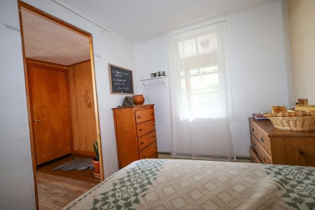 10 Severyn St, Wilbraham, MA 01095