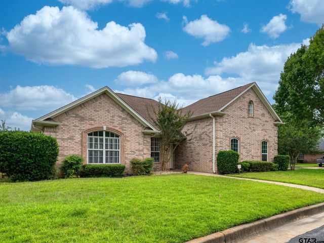 5722 Gloucester Dr., Tyler, TX 75707