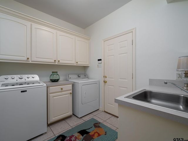 5722 Gloucester Dr., Tyler, TX 75707