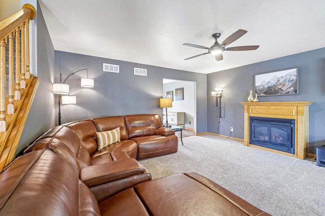 6605 Carlton DRIVE, Madison, WI 53718