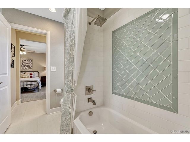 2204 Treetop Dr, Castle Rock, CO 80109