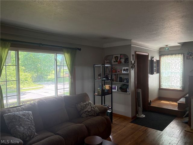 1604 Maplegrove Road, South Euclid, OH 44121