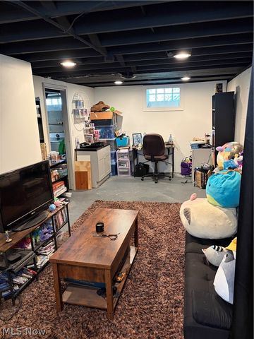 1604 Maplegrove Road, South Euclid, OH 44121