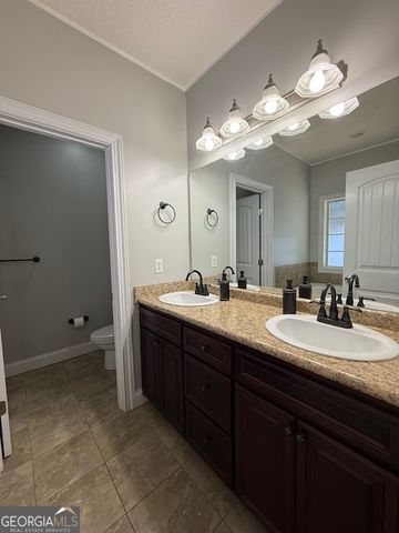 5026 N Greyfield Place, Valdosta, GA 31605