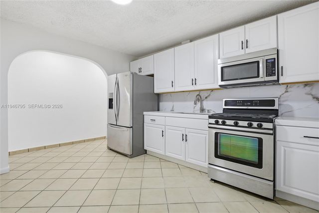 836 W 37th Street, Hialeah, FL 33012