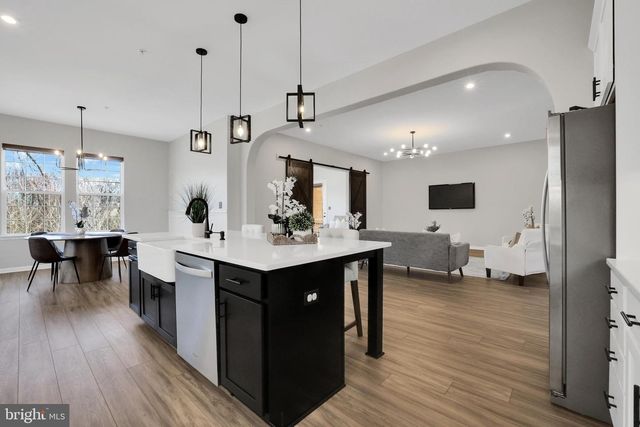 5719 HAWK RIDGE RD, Frederick, MD 21704