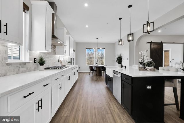 5719 HAWK RIDGE RD, Frederick, MD 21704