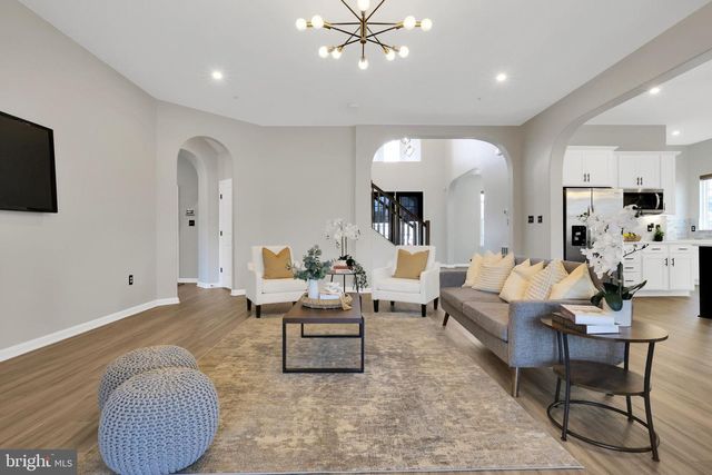 5719 HAWK RIDGE RD, Frederick, MD 21704