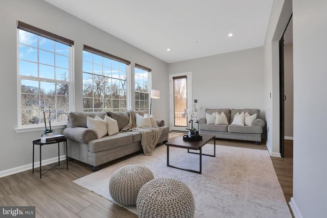 5719 HAWK RIDGE RD, Frederick, MD 21704