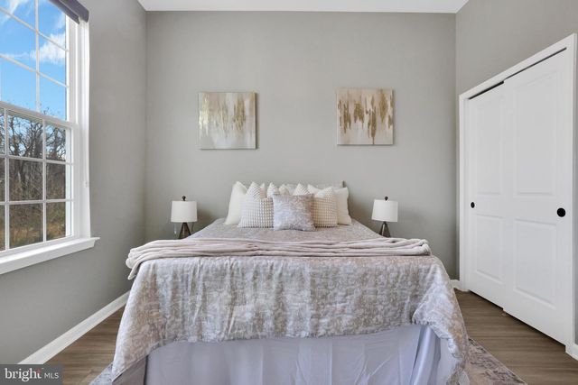 5719 HAWK RIDGE RD, Frederick, MD 21704