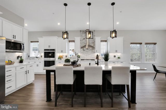 5719 HAWK RIDGE RD, Frederick, MD 21704