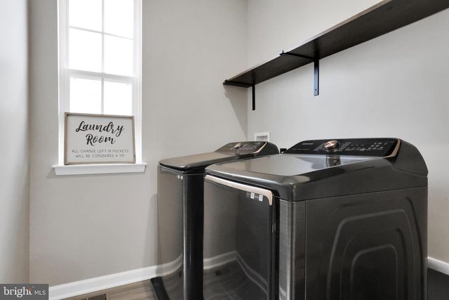 5719 HAWK RIDGE RD, Frederick, MD 21704