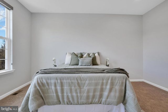 5719 HAWK RIDGE RD, Frederick, MD 21704