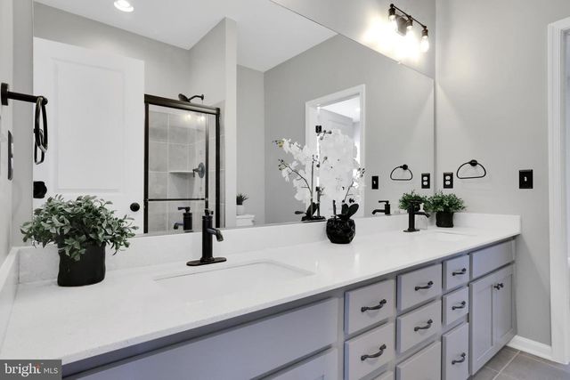 5719 HAWK RIDGE RD, Frederick, MD 21704