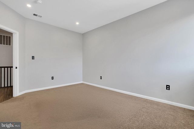 5719 HAWK RIDGE RD, Frederick, MD 21704