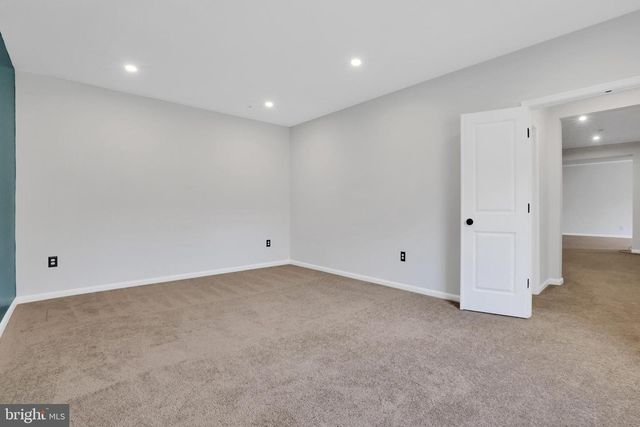 5719 HAWK RIDGE RD, Frederick, MD 21704