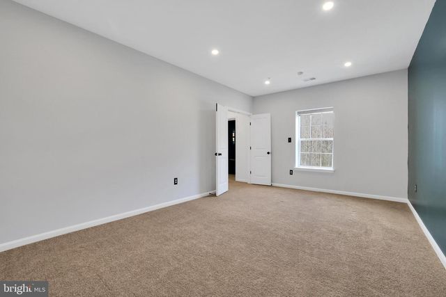 5719 HAWK RIDGE RD, Frederick, MD 21704