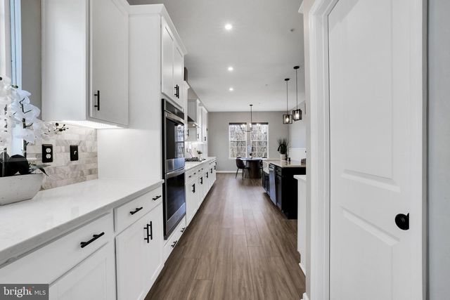 5719 HAWK RIDGE RD, Frederick, MD 21704