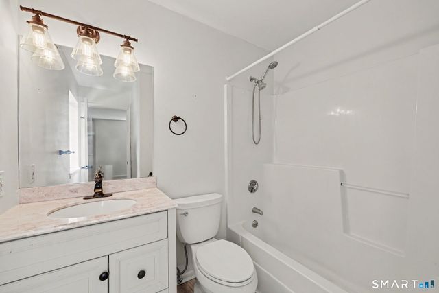 97 Richards Avenue B14, Norwalk, CT 06854