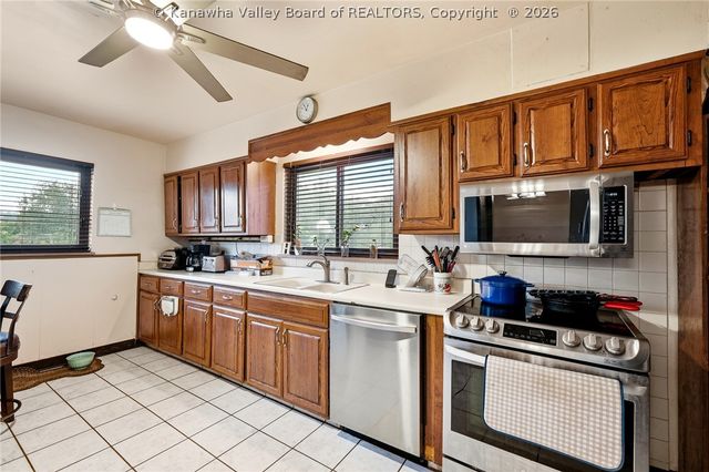 620 Jefferson Avenue, Huntington, WV 25704
