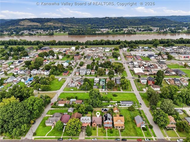 620 Jefferson Avenue, Huntington, WV 25704